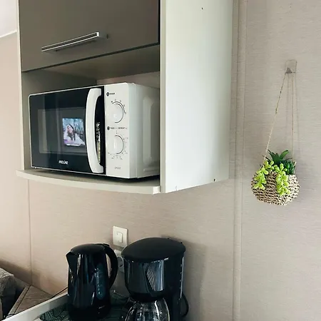 Mobilhome La Carabasse 40m2 6-8 Personnes مكان تخييم